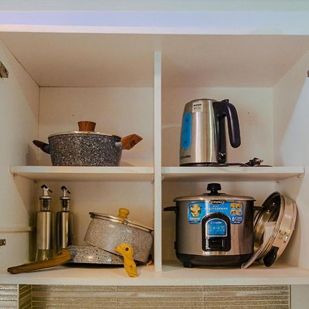 Yong'S Place At Isabelle De Valenzuela マニラ市 エクステリア 写真